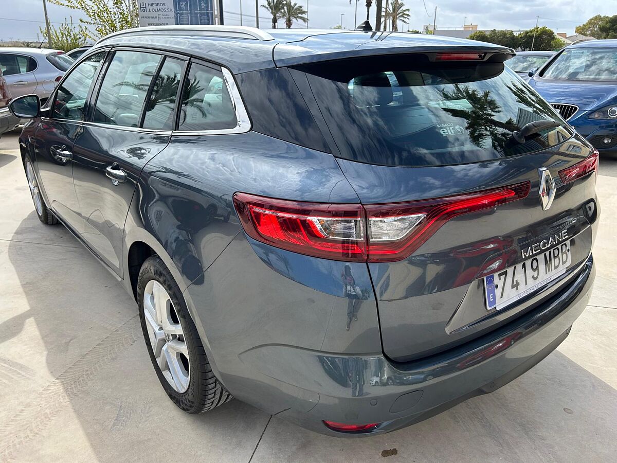 RENAULT MEGANE ESTATE 1.2 TCE AUTO SPANISH LHD IN SPAIN 35000 MILES SUPER 2017